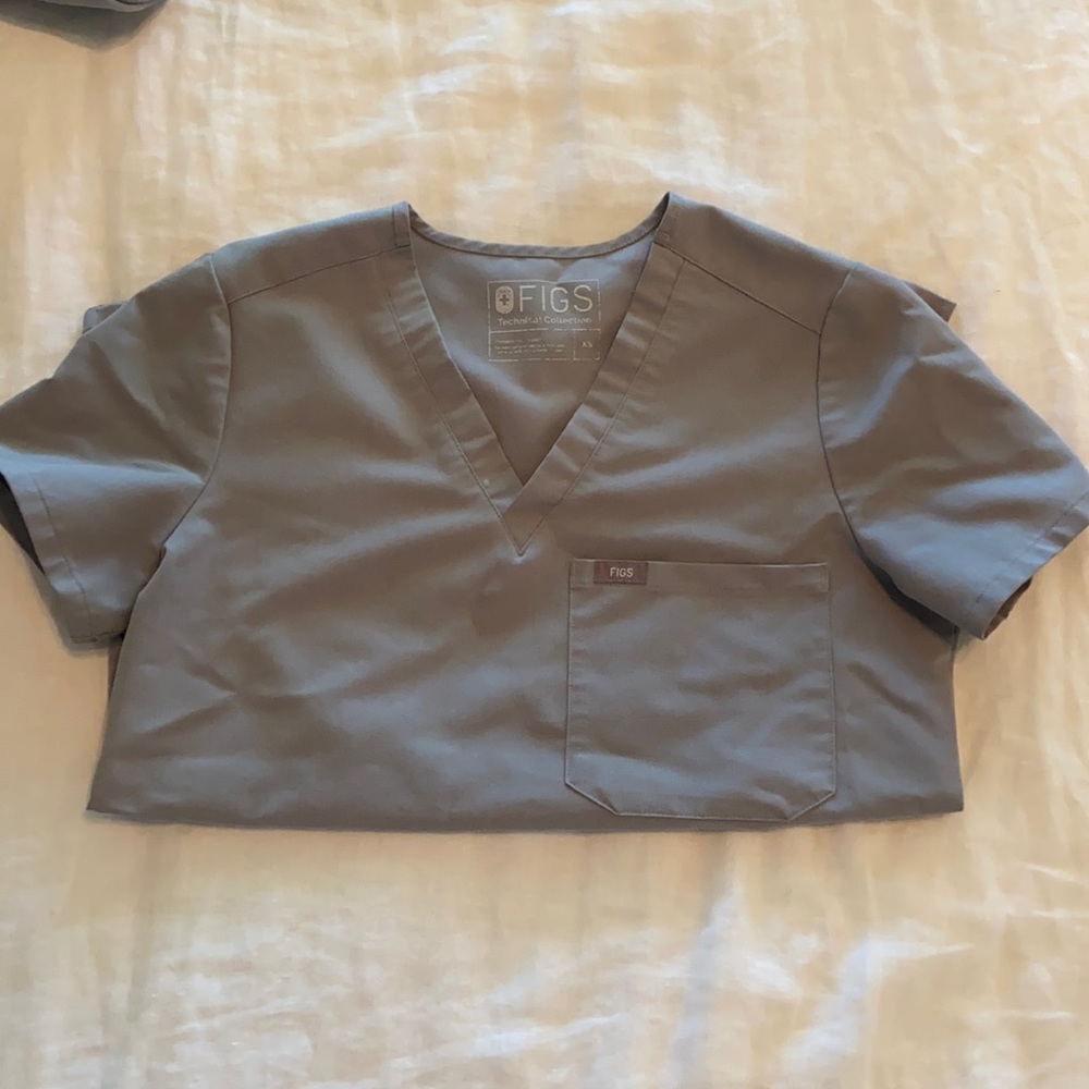 Figs katarina one pocket scrub top